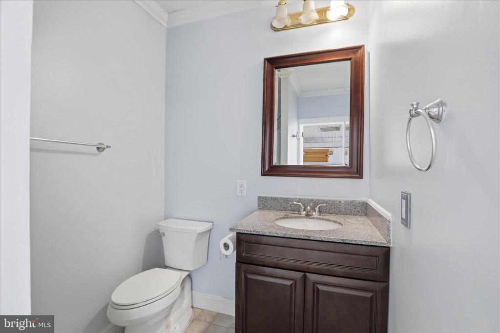 115 E ROSEVILLE ROAD