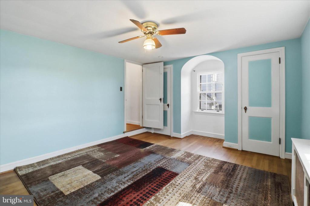 523 PLEASURE ROAD