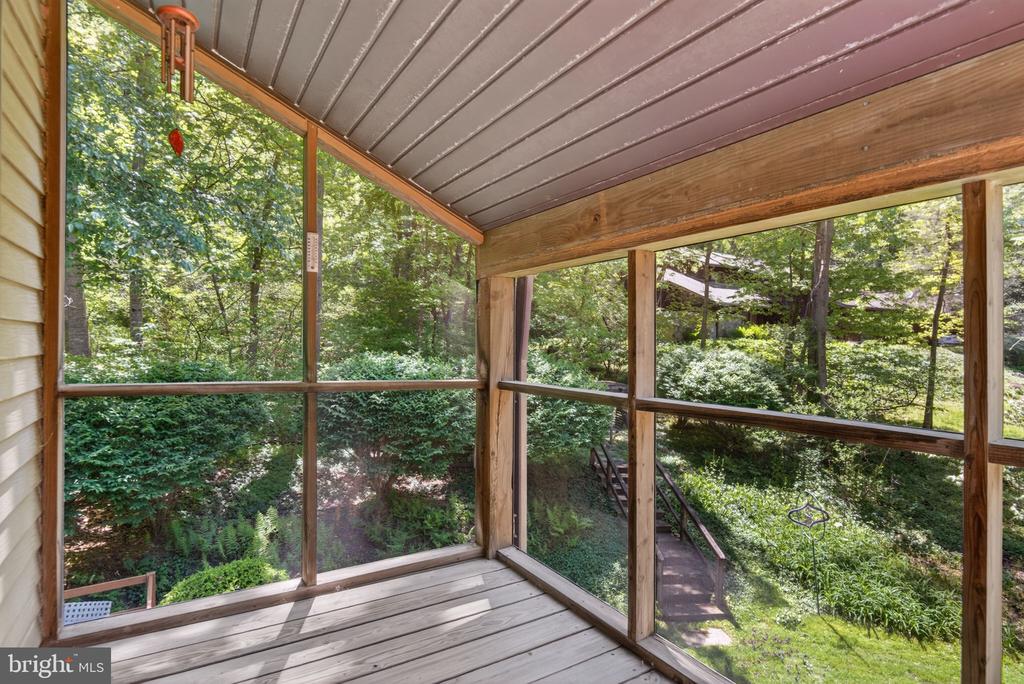 2624 SPRING VALLEY ROAD