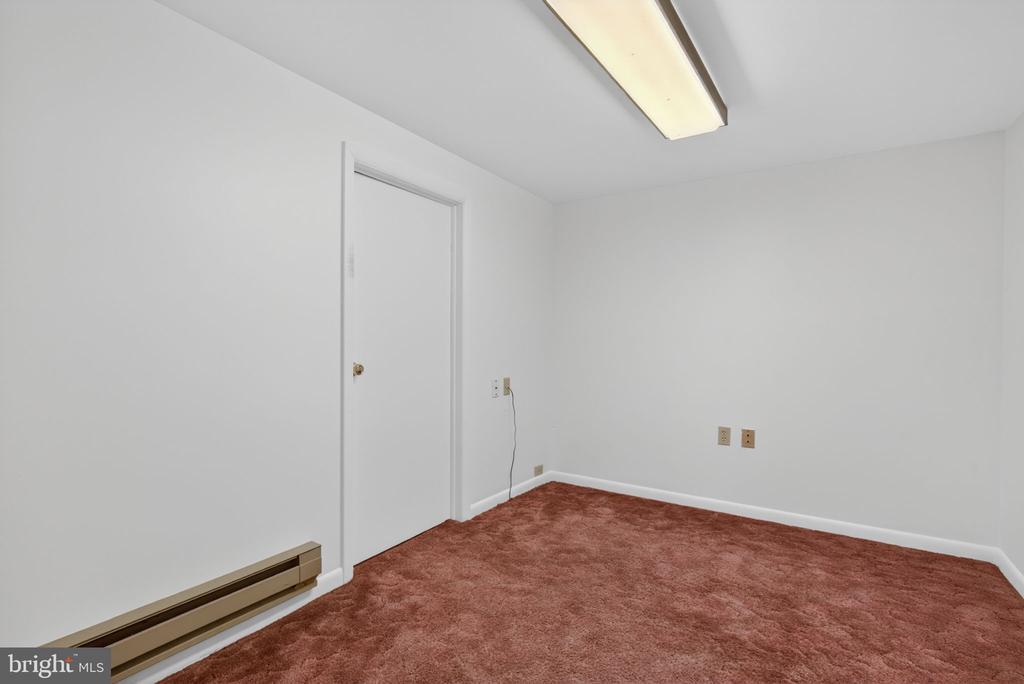 2624 SPRING VALLEY ROAD