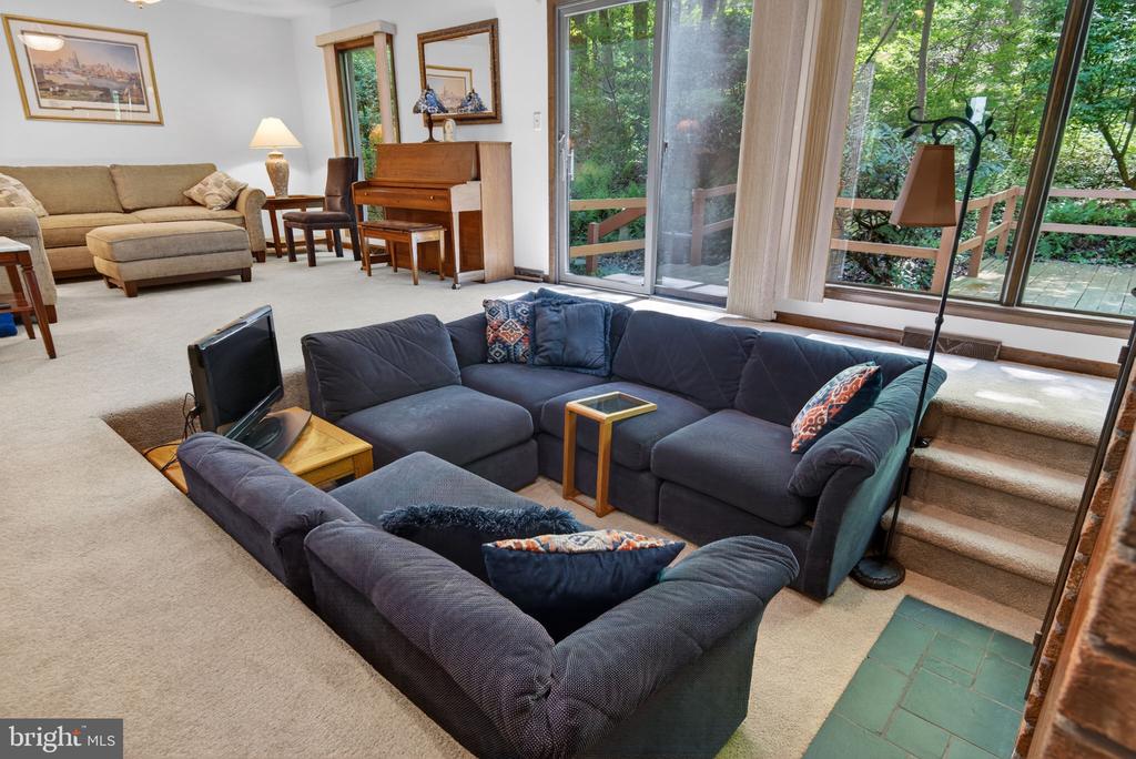 2624 SPRING VALLEY ROAD