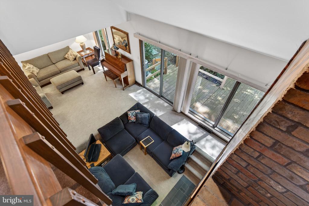 2624 SPRING VALLEY ROAD