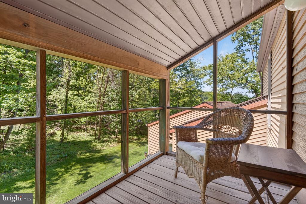 2624 SPRING VALLEY ROAD