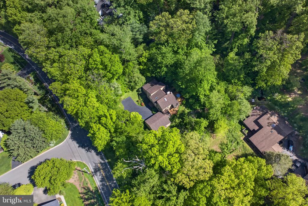 2624 SPRING VALLEY ROAD