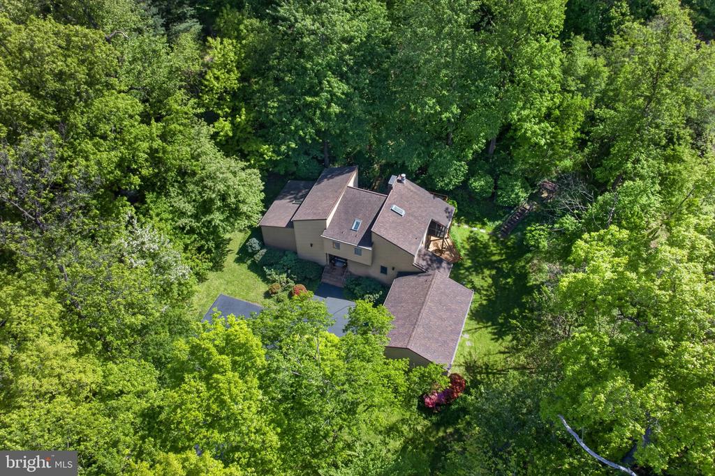 2624 SPRING VALLEY ROAD