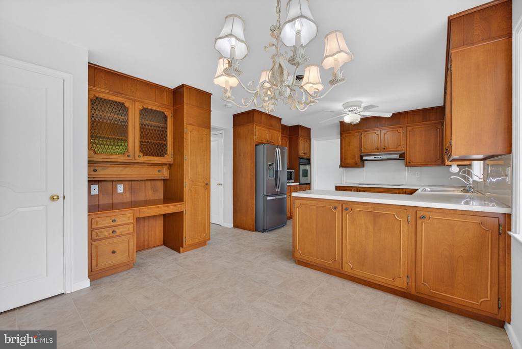701 PERSHING AVENUE