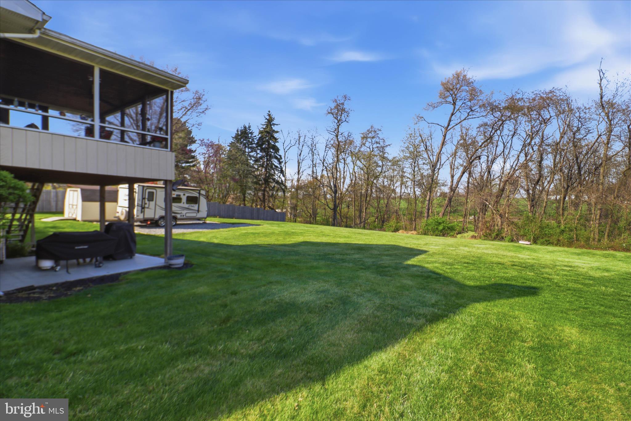 325 N COLEBROOK ROAD