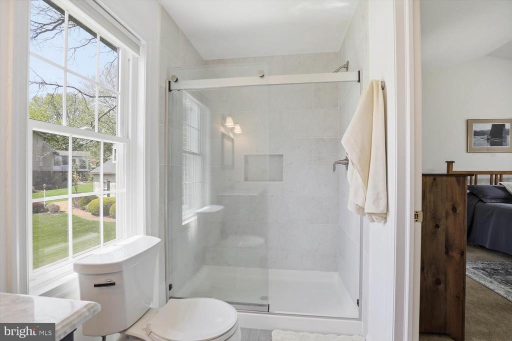 413 GLENBROOK COURT