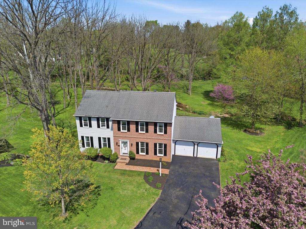 413 GLENBROOK COURT