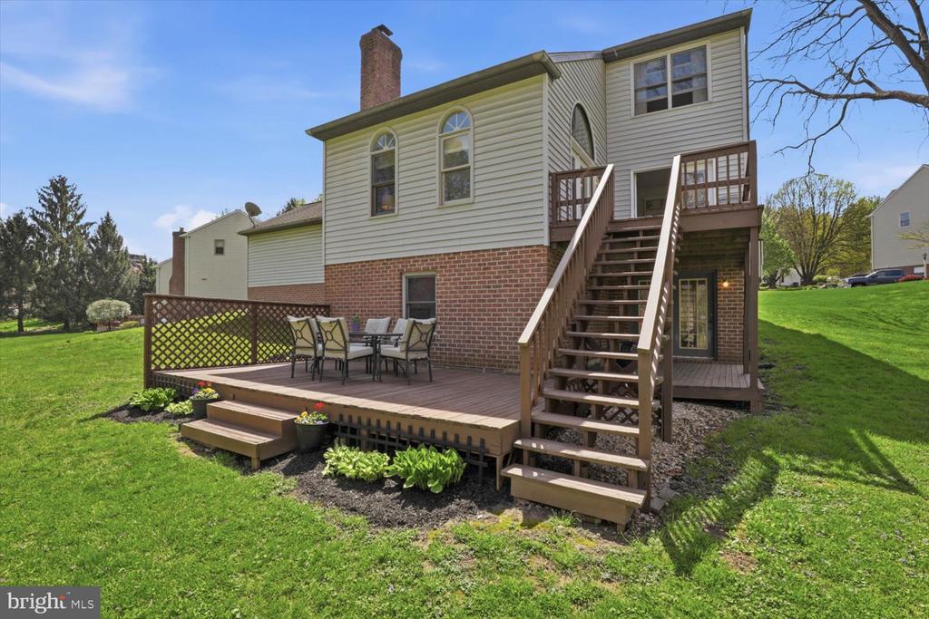 413 GLENBROOK COURT