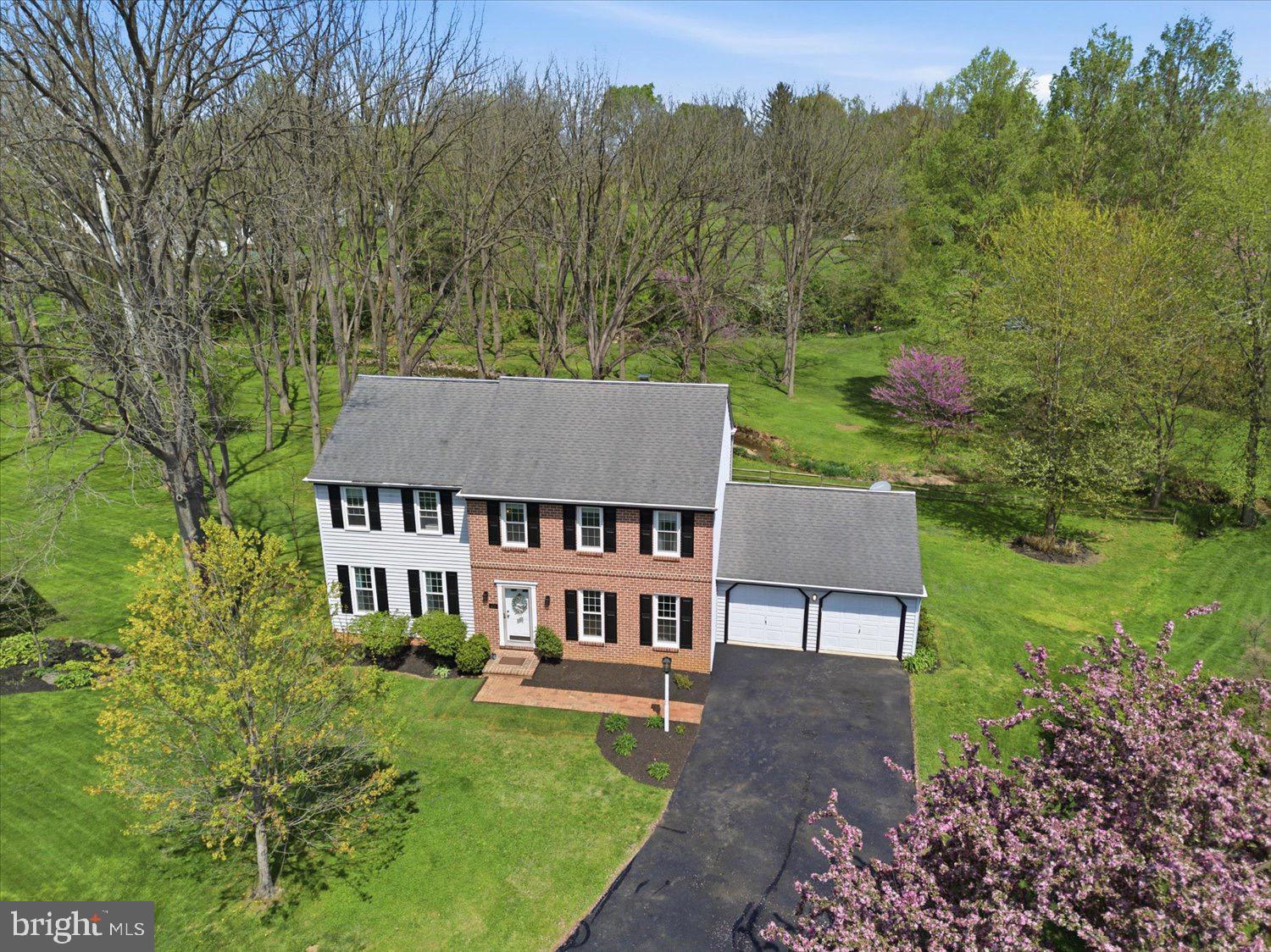 413 GLENBROOK COURT