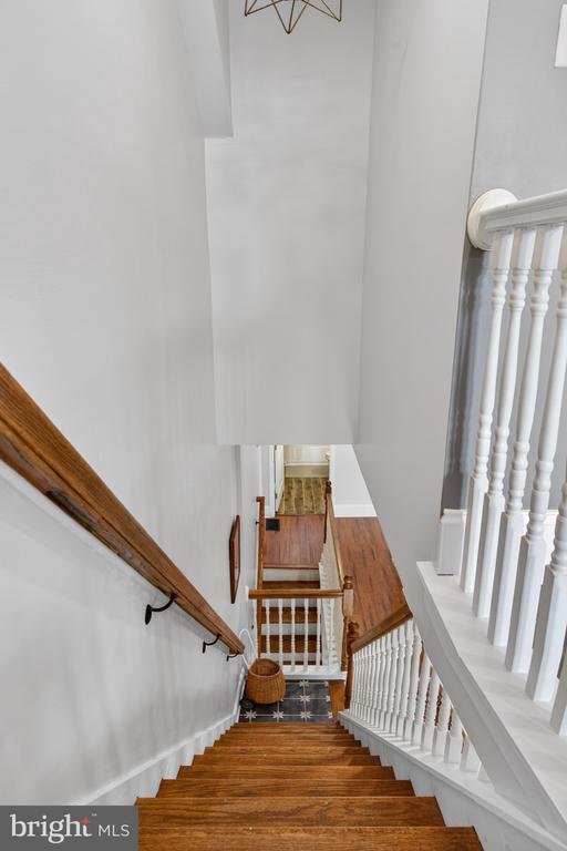 237 ELM STREET