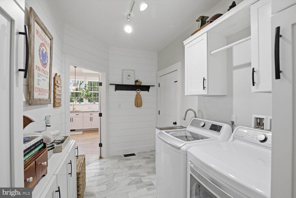 162 HUNTINGWOOD DRIVE
