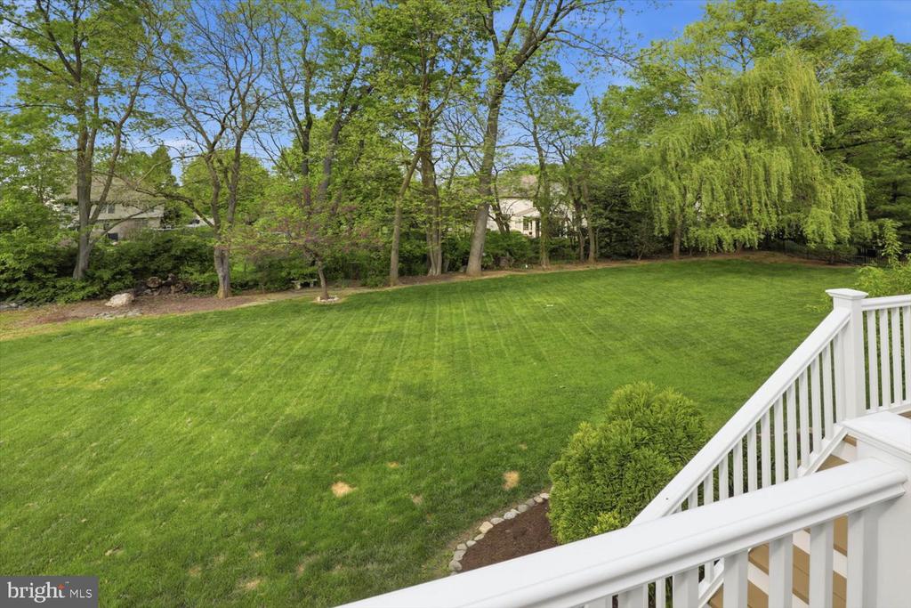 162 HUNTINGWOOD DRIVE