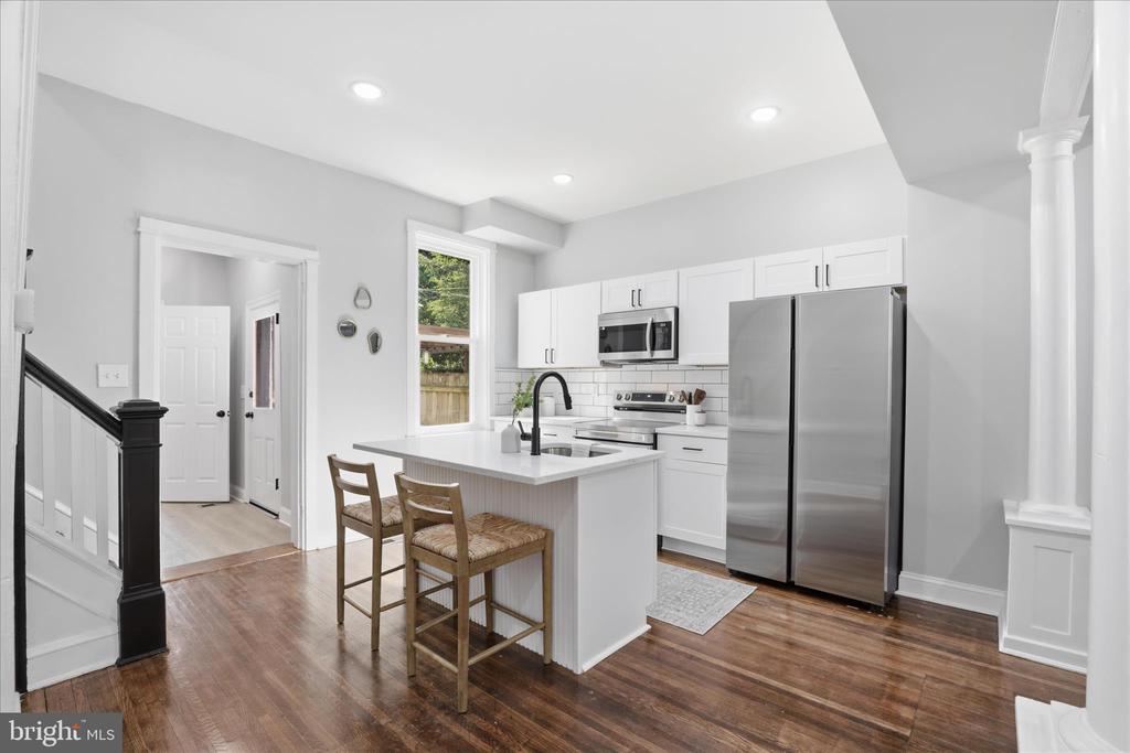 119 N PLUM STREET