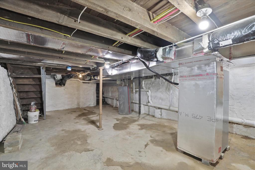 119 N PLUM STREET