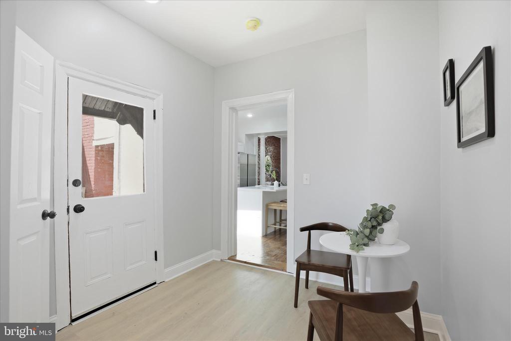 119 N PLUM STREET