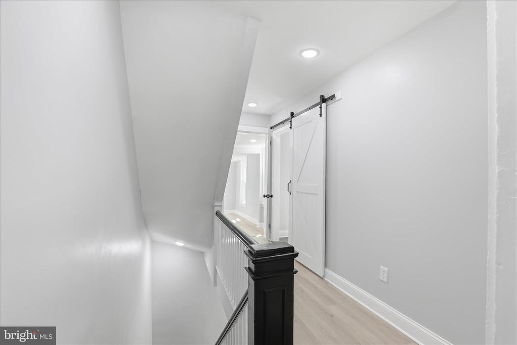 119 N PLUM STREET