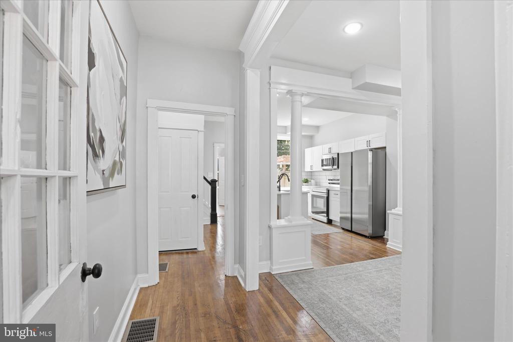 119 N PLUM STREET