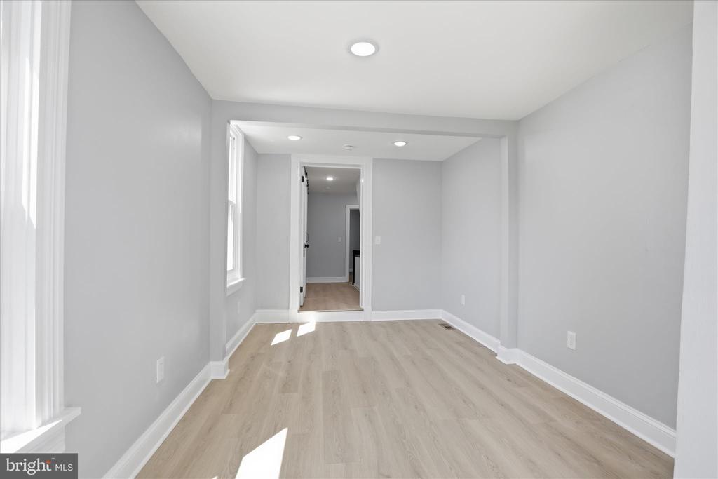 119 N PLUM STREET