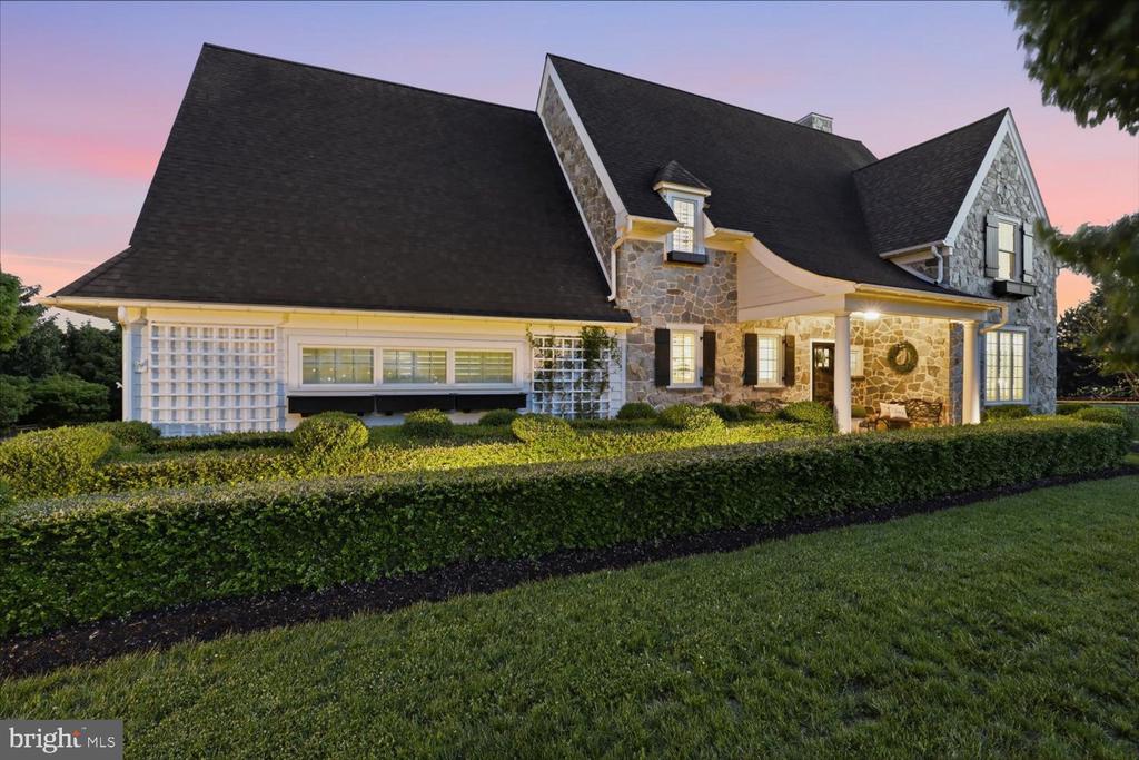 640 SNYDER ROAD