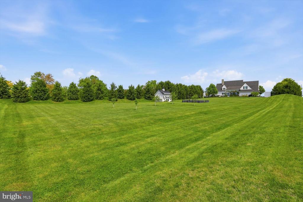 640 SNYDER ROAD