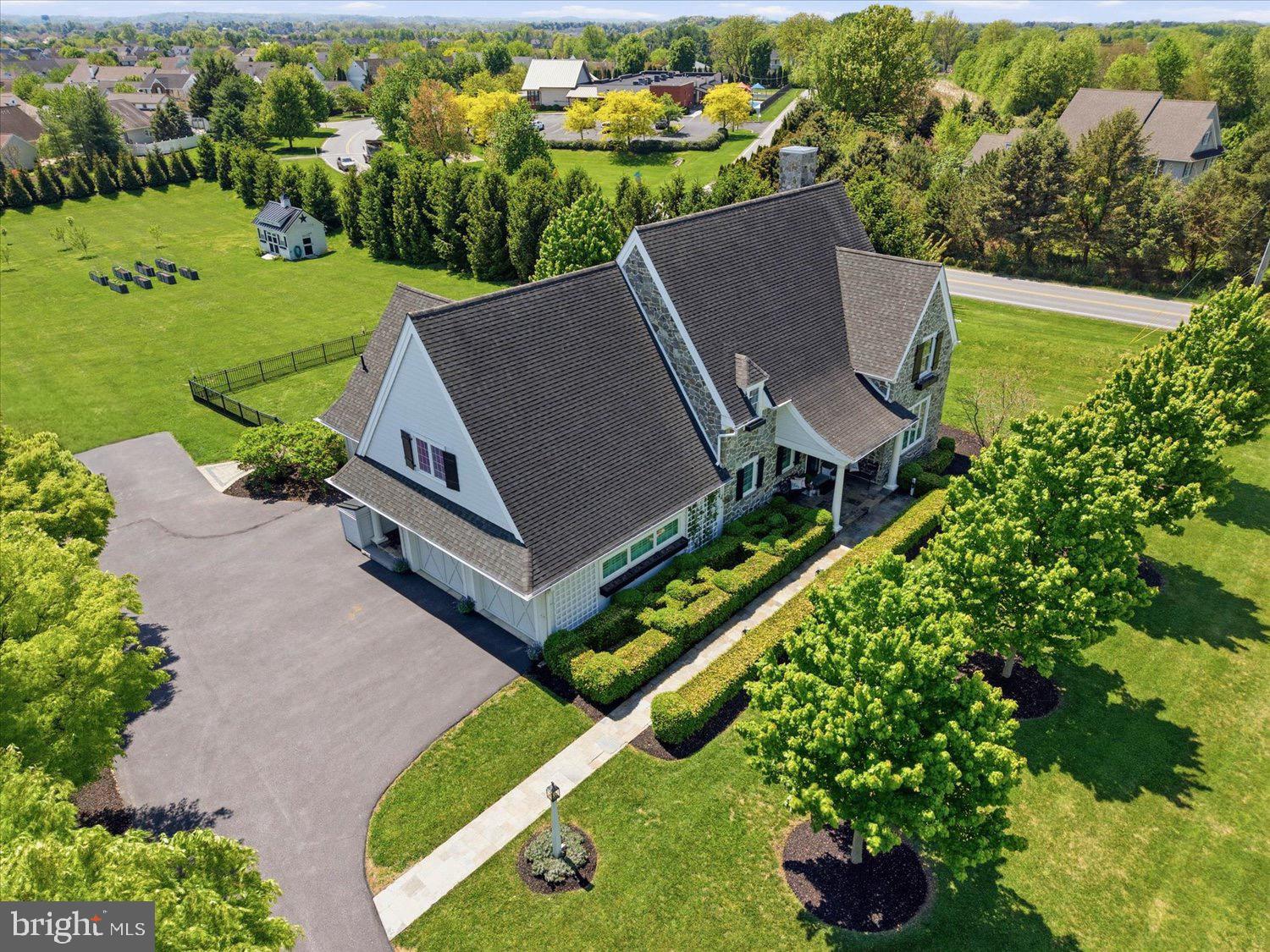 640 SNYDER ROAD