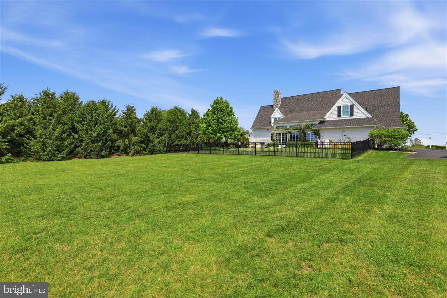 640 SNYDER ROAD