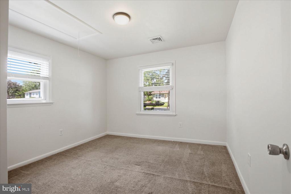 536 MARTIN AVENUE