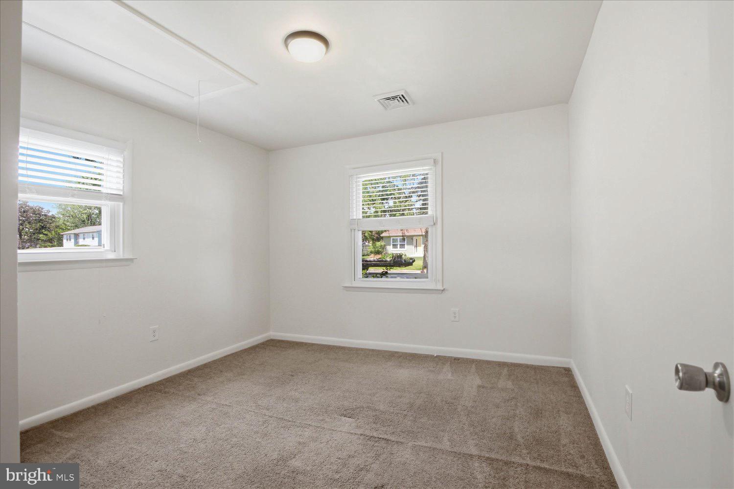 536 MARTIN AVENUE