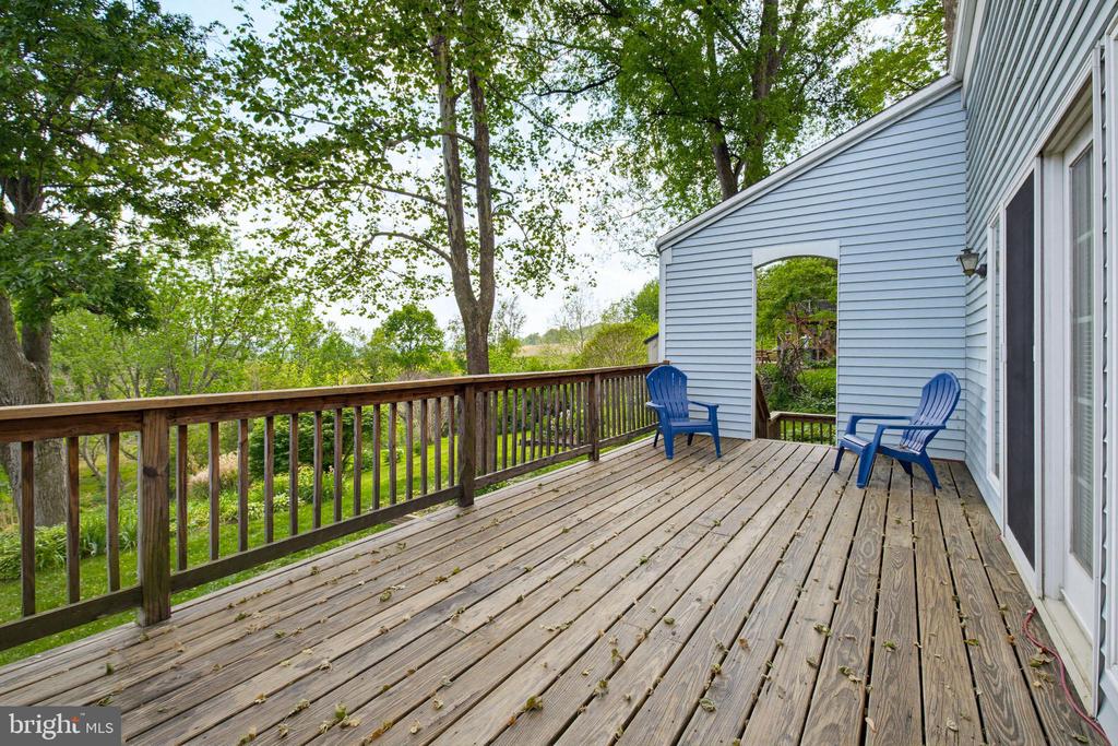 322 HILLTOP ROAD