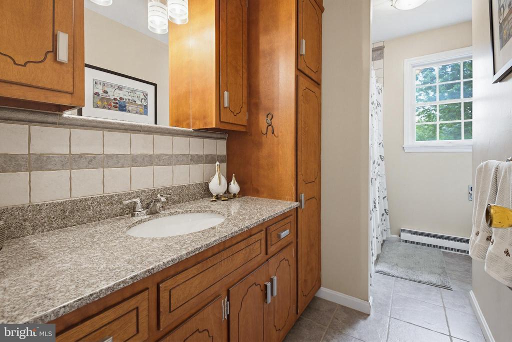 322 HILLTOP ROAD