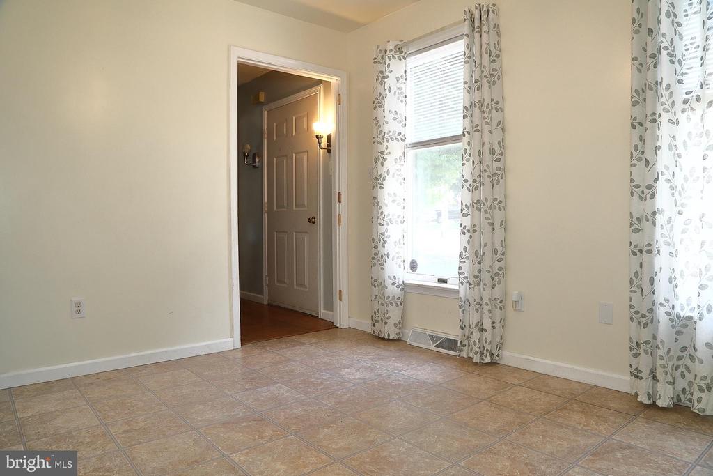 629 POPLAR STREET