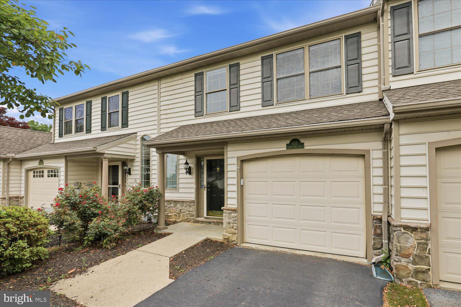 435 RABBIT HILL LANE
