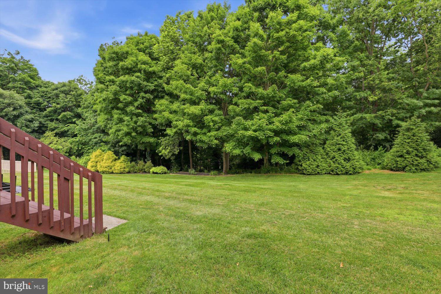 435 RABBIT HILL LANE