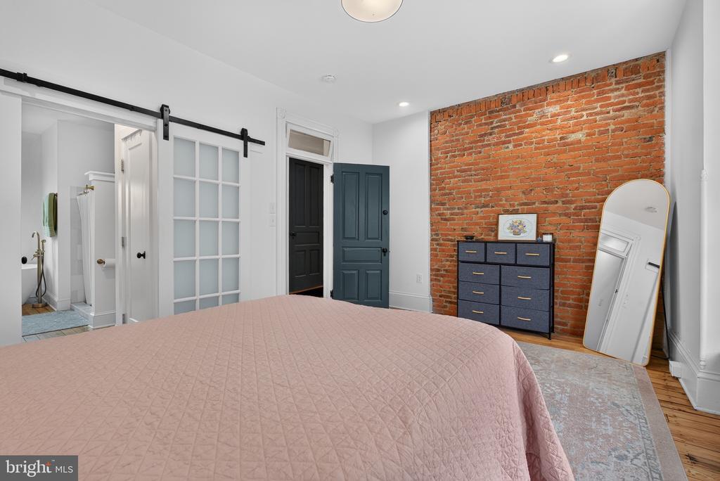 225 ELM STREET