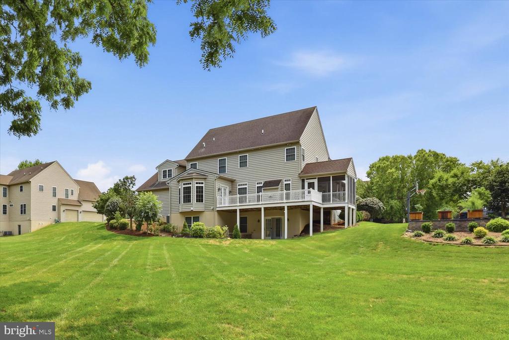 379 ECKER DRIVE