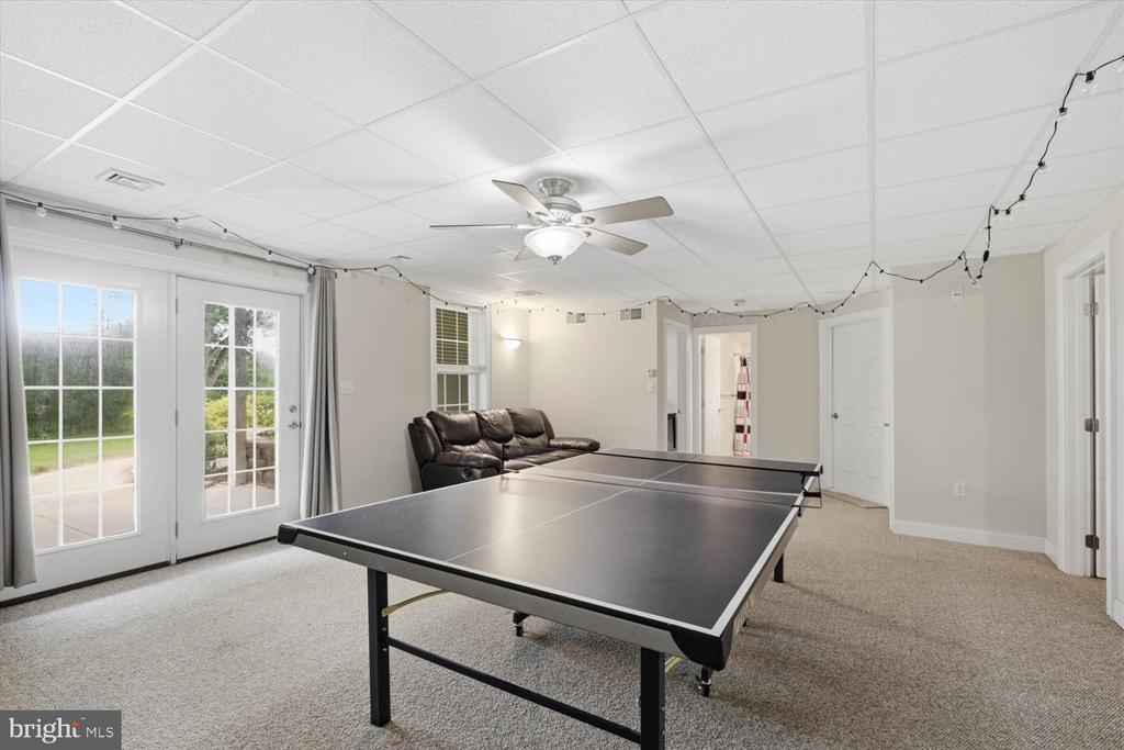 379 ECKER DRIVE