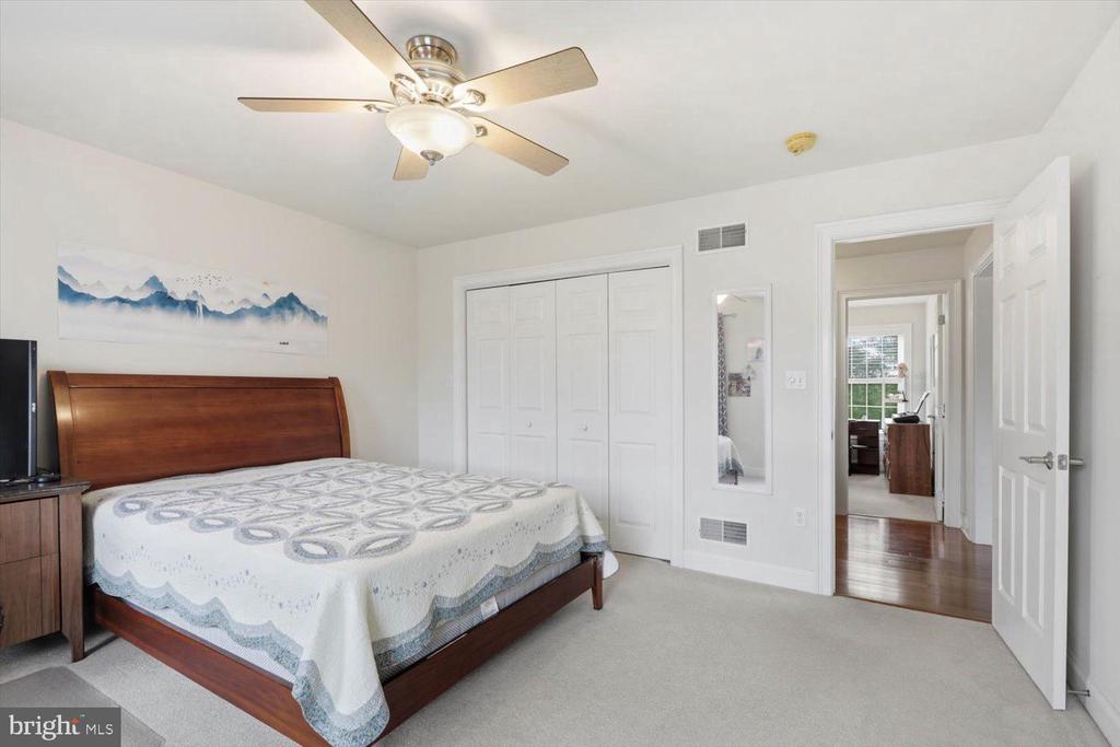 379 ECKER DRIVE