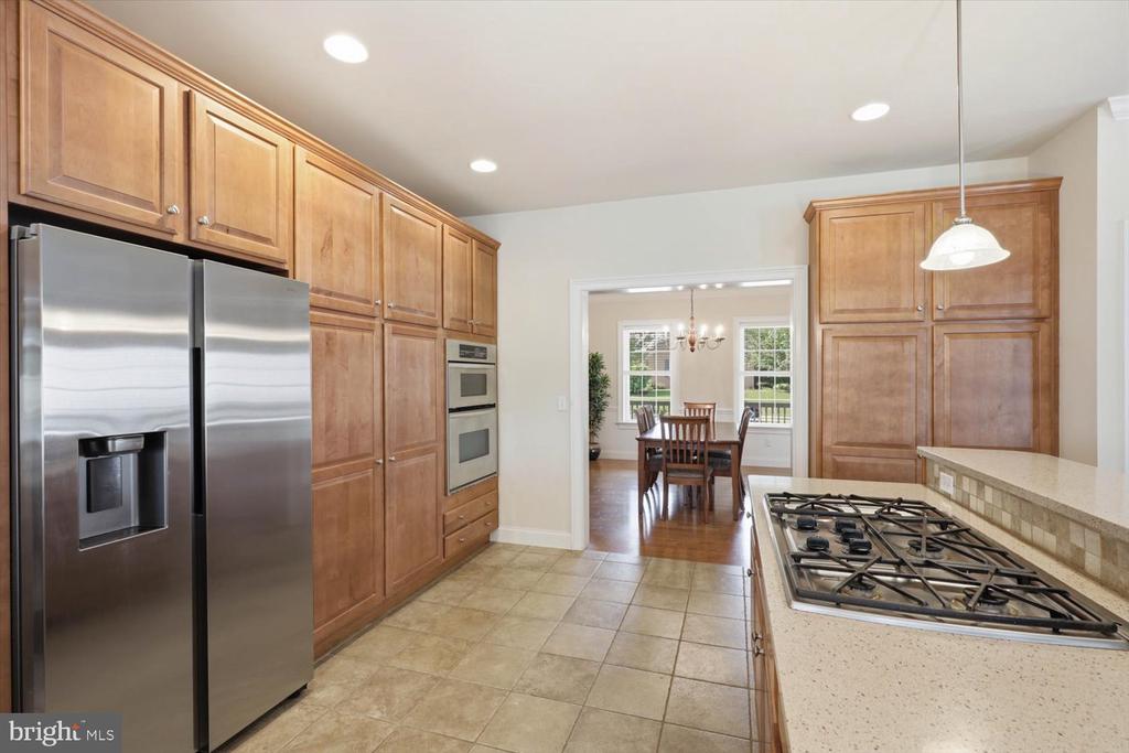 379 ECKER DRIVE
