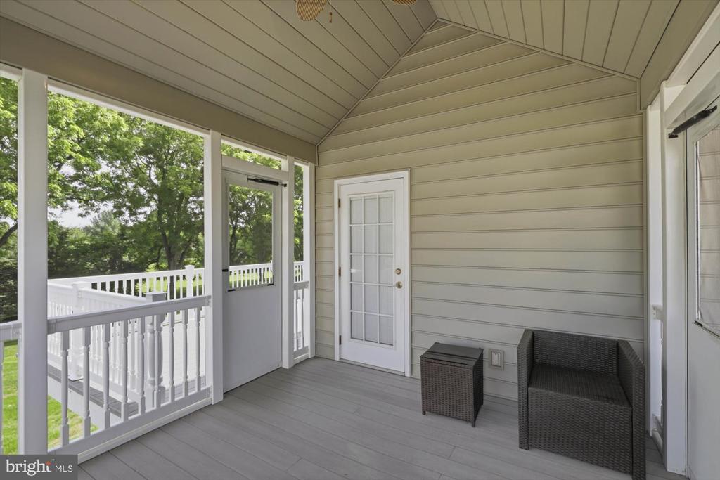 379 ECKER DRIVE