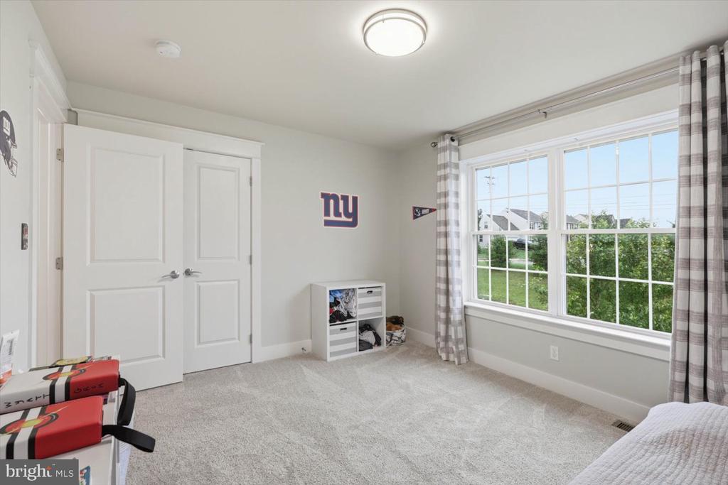 354 AMBER DRIVE