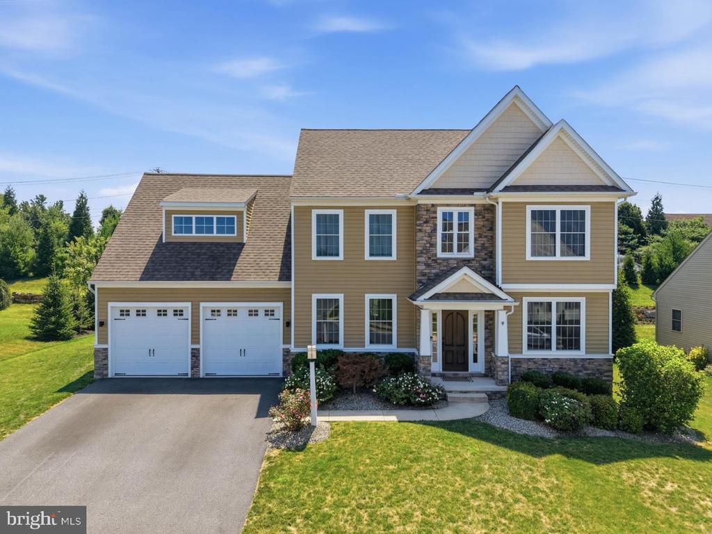 354 AMBER DRIVE