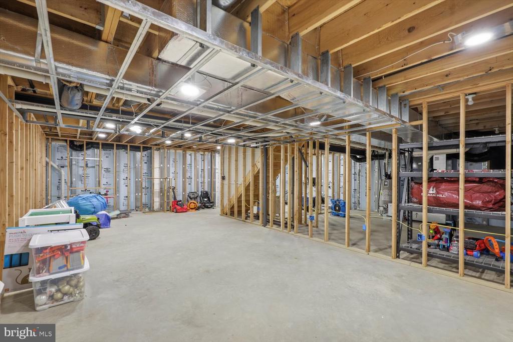 354 AMBER DRIVE