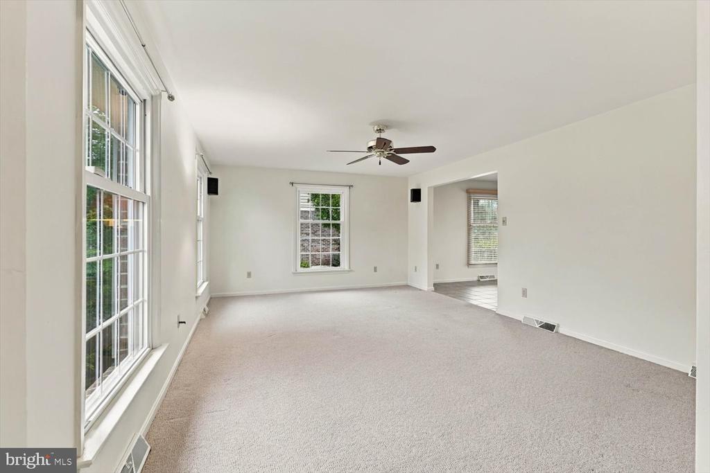 336 RICHLAND DRIVE