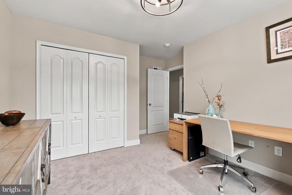 409 PRESCOT STREET Unit: 250