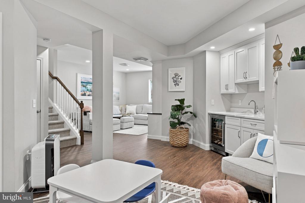 409 PRESCOT STREET Unit: 250