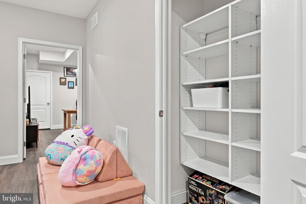 409 PRESCOT STREET Unit: 250