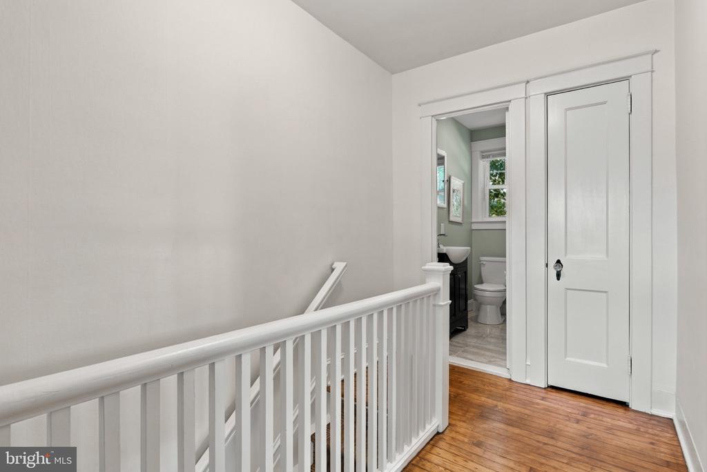 832 3RD STREET