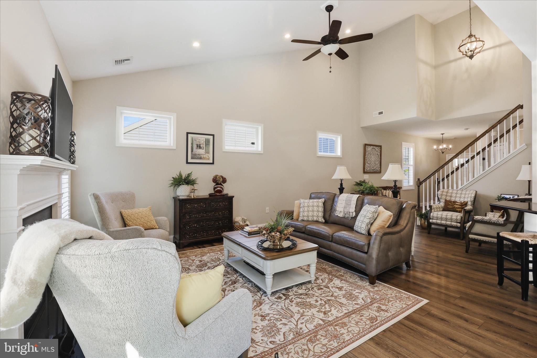 1027 NORTHGATE DRIVE
